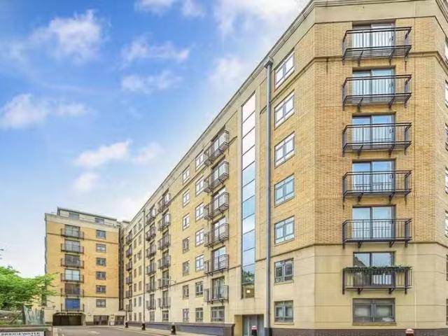 House for rent in Lyons, Greater London