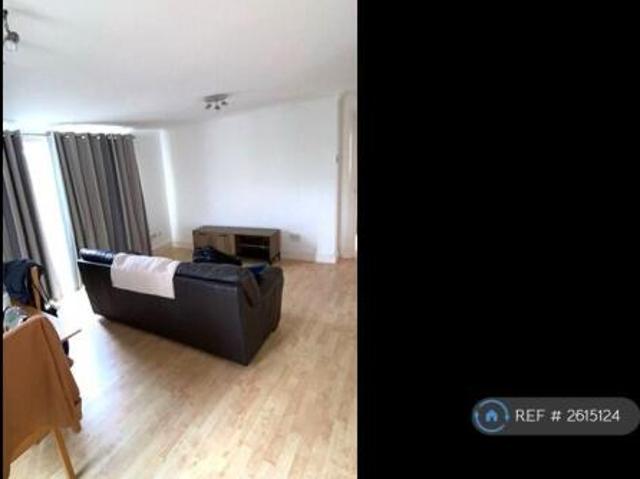 Flat for rent in Cat Hill