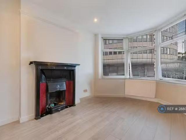 House for rent in London Borough of Croydon, Kenley