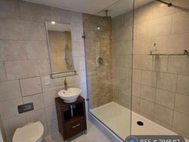 Flat for rent in Cat Hill