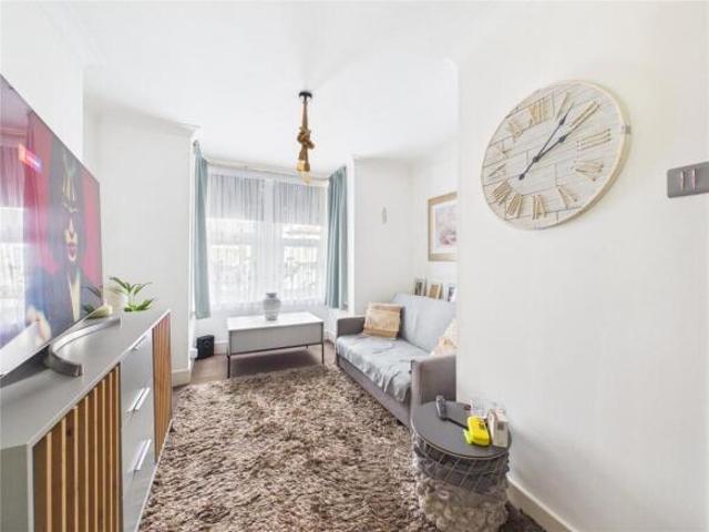 Flat for rent in Walthamstow, Greater London