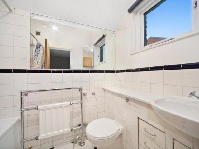 Flat for rent in Camden Town, Greater London