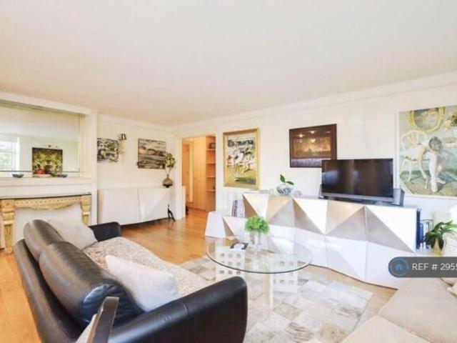 Flat for rent in Cat Hill