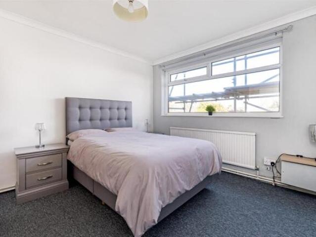 Flat for rent in South Woodford, Greater London