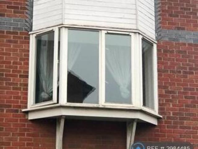 Flat for rent in Cat Hill