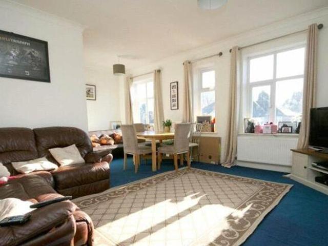 House for rent in Red Hill, Surrey