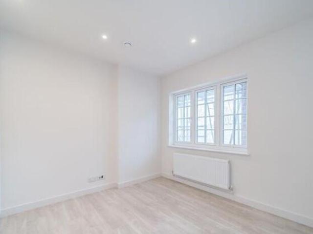 Flat for rent in School House, Gloucestershire