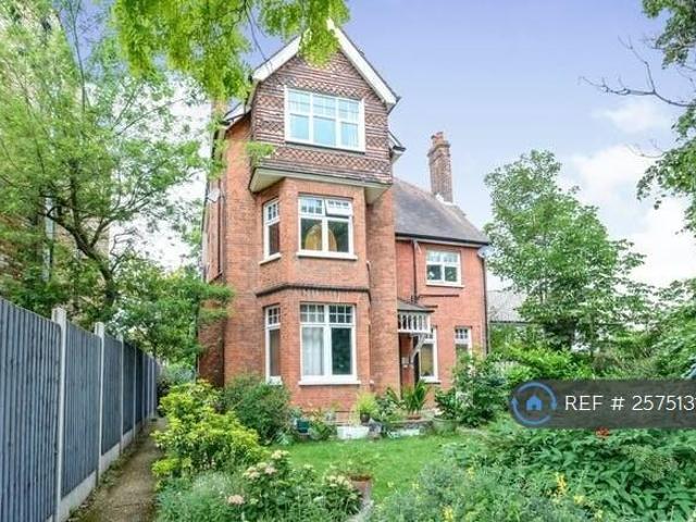 Flat for rent in Bromley