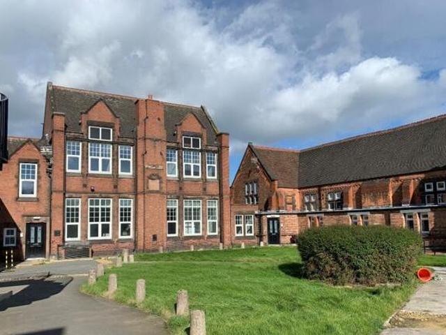 House for rent in Lyons, Greater London