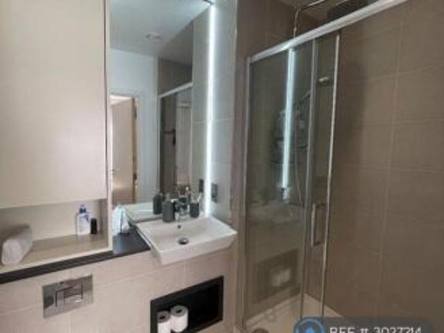 Flat for rent in Cat Hill