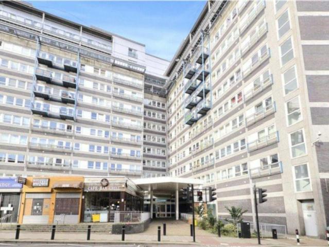 Flat for rent in Woolwich, Greater London