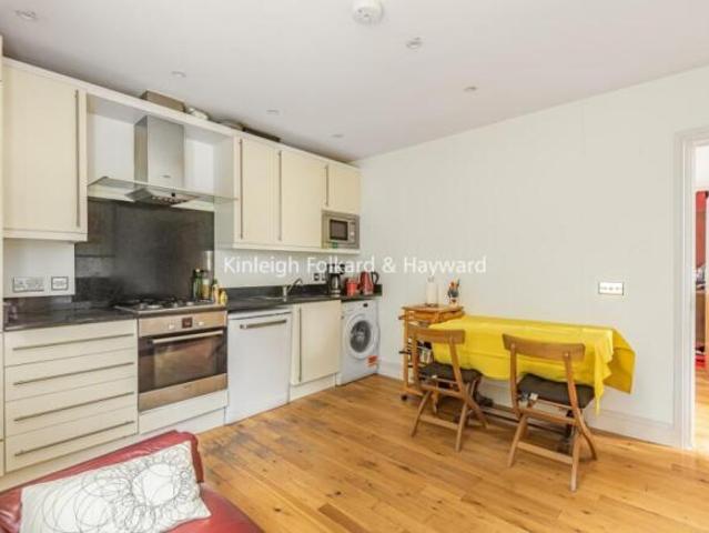 Flat for rent in Cat Hill