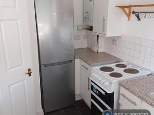 Flat for rent in Cat Hill