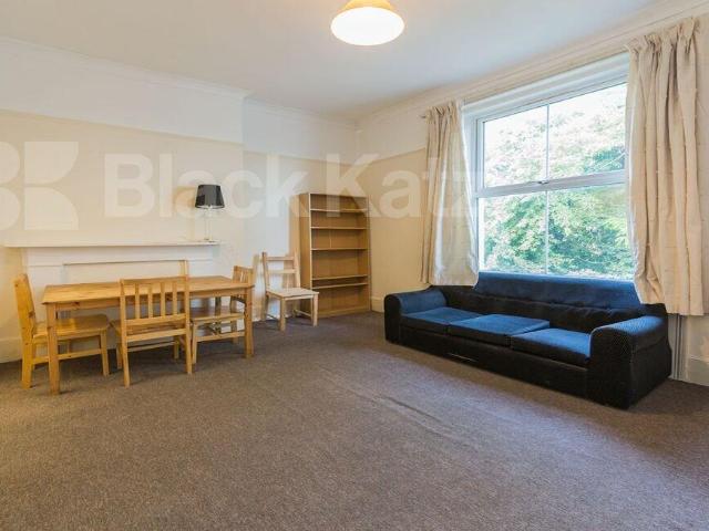 Flat for rent in Cat Hill, Isle Of Man