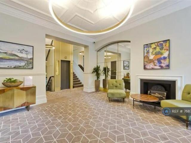 Flat for rent in Cat Hill