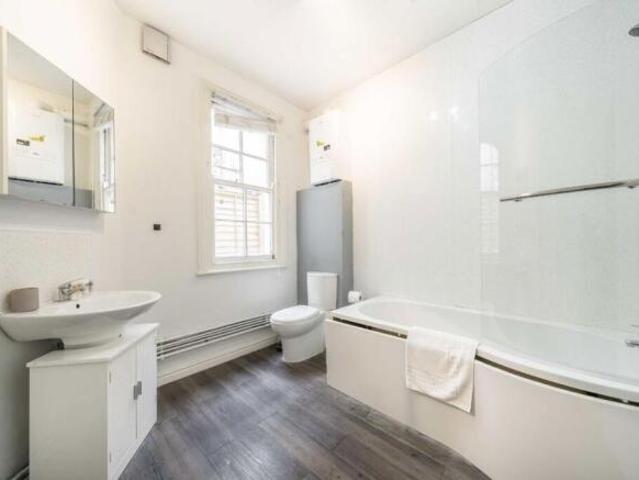 Flat for rent in Rotherhithe, Greater London