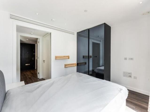 Flat for rent in Cat Hill