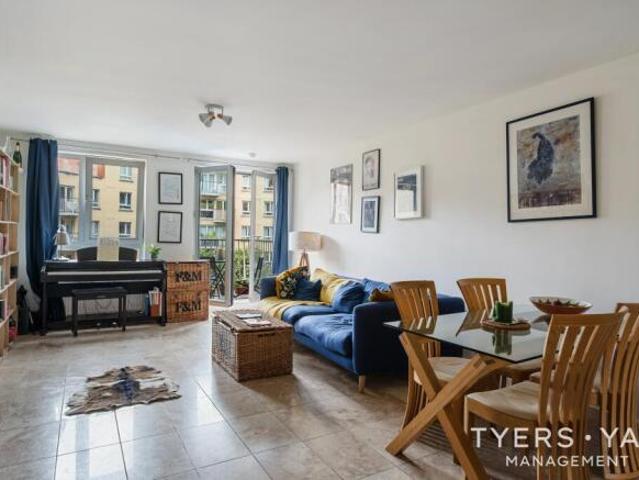 Flat for rent in Cat Hill