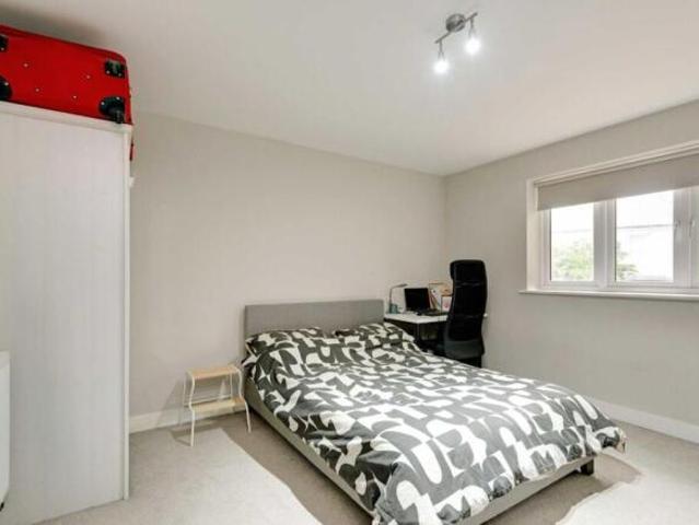 Flat for rent in Greater London