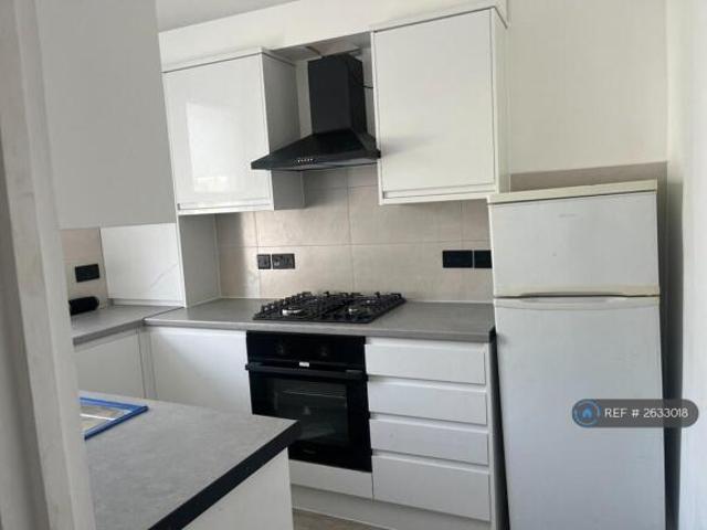 Flat for rent in Catford, Greater London