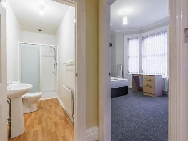 Flat for rent in Jesmond, Tyne And Wear