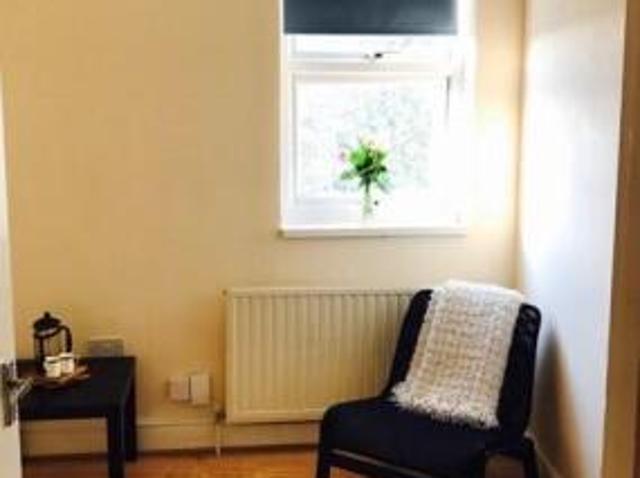 Flat for rent in Cat Hill