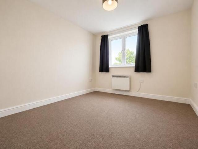 Flat for rent in Cat Hill