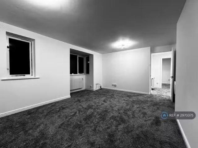 House for rent in Erith, Greater London