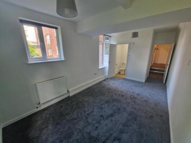 Flat for rent in Sydenham, Green Close