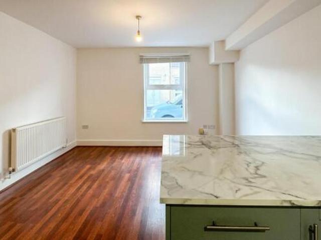 Flat for rent in West Street, Mid Suffolk