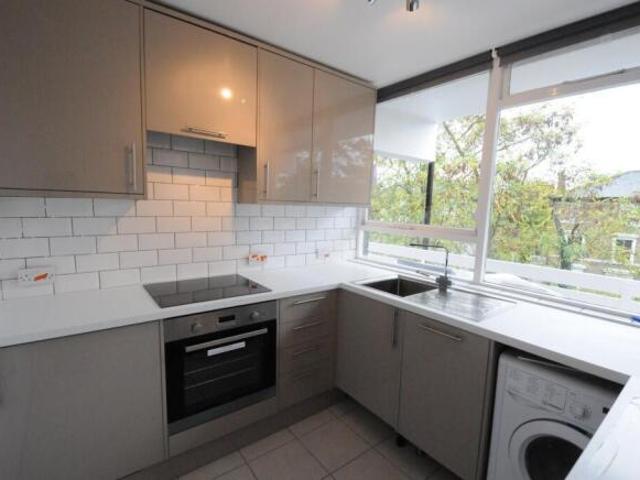 Flat for rent in Lewisham, Greater London