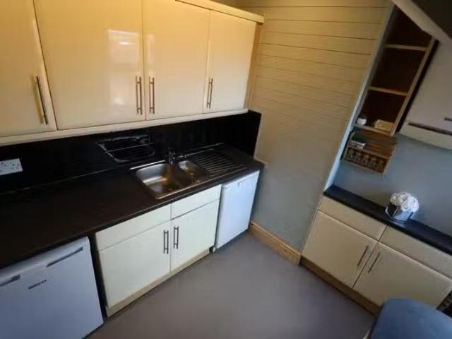 House for rent in Saughall, Cheshire
