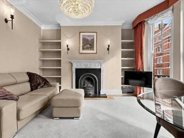 Flat for rent in Cat Hill