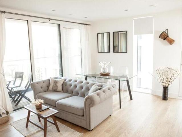 Flat for rent in Chiswick, Greater London