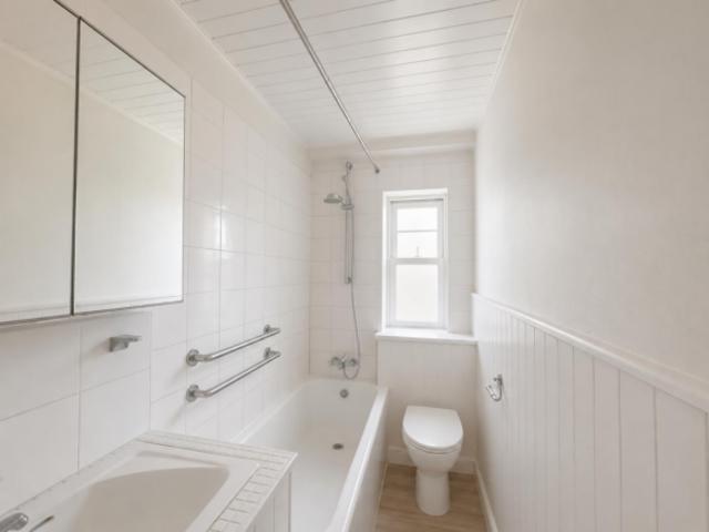 Flat for rent in Chiswick, Greater London