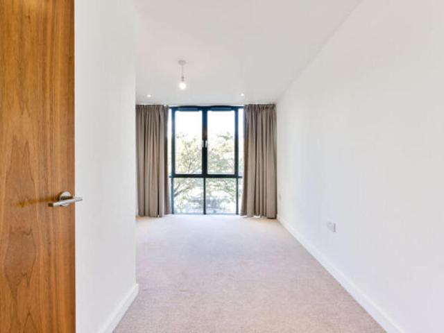 Flat for rent in Chiswick, Greater London
