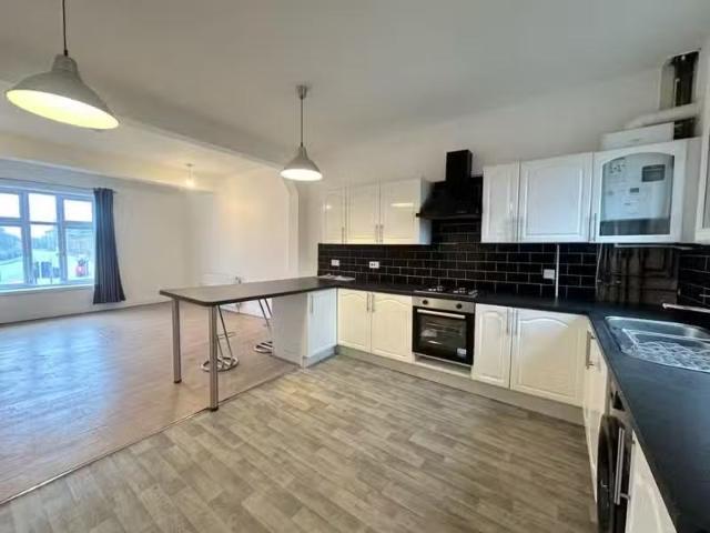 House for rent in Doffcocker, Lee Bank