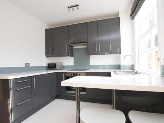 Flat for rent in The Bridge, Kent