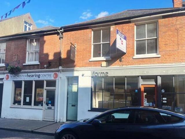 House for rent in The Close, Hampshire