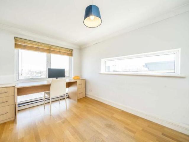 Flat for rent in Clapham, Greater London