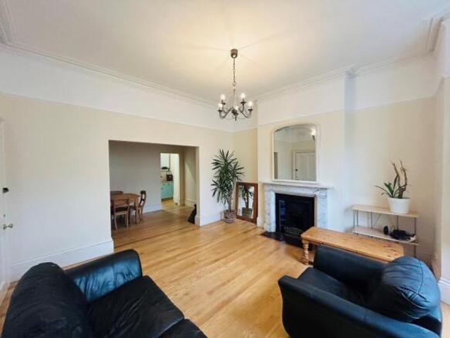 Flat for rent in Milverton, Green Close
