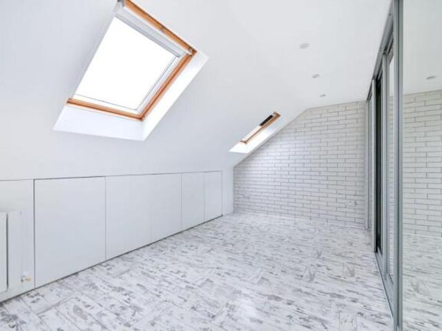 Flat for rent in Cat Hill