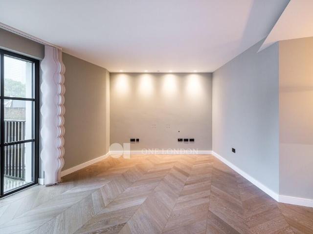 Flat for rent in Fitzrovia