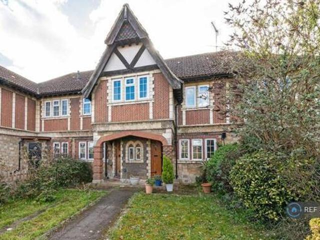 House for rent in Blackhills, Surrey