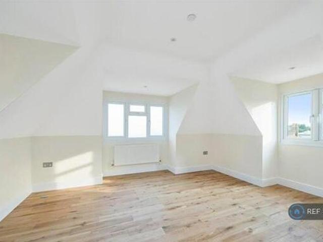 House for rent in Blackhills, Surrey