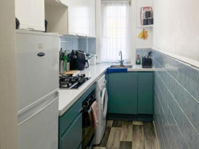 Flat for rent in Cat Hill