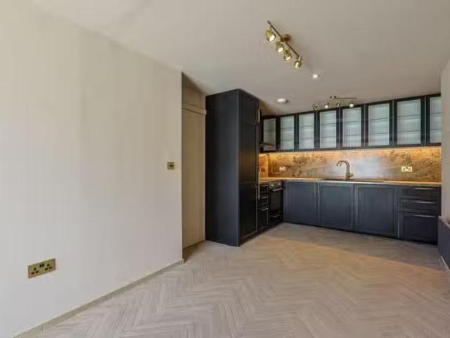 House for rent in London Borough of Merton, Mitcham