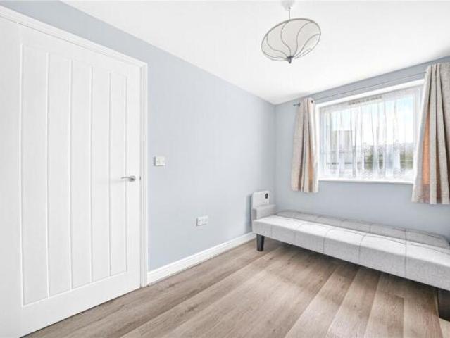 Flat for rent in Cat Hill