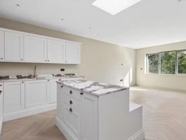 House for rent in Claremont Park, Blackhills