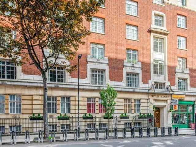 Flat for rent in Cat Hill